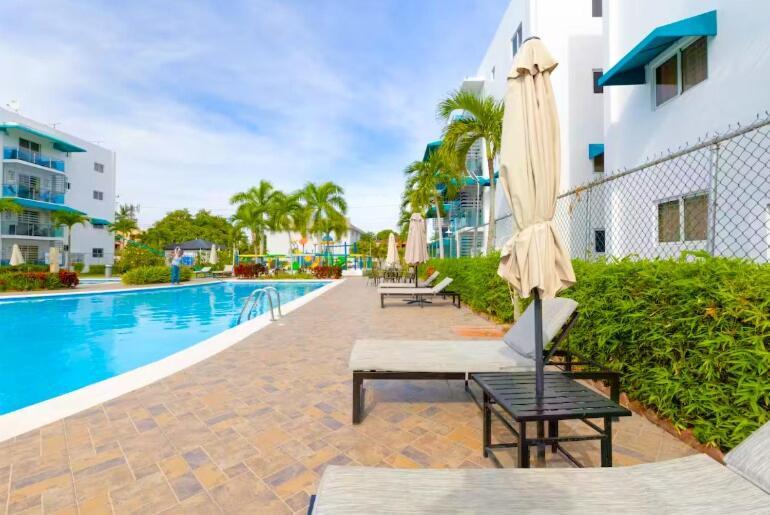 Harmony II Santiago Apartamento-Piscina-Gym -Aire Acondicionado サンティアゴ・デ・ロス・カバリェロス エクステリア 写真