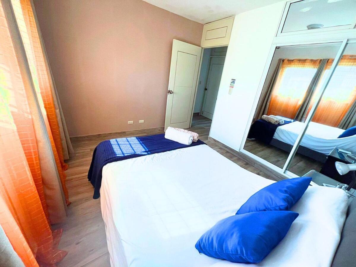 Harmony II Santiago Apartamento-Piscina-Gym -Aire Acondicionado サンティアゴ・デ・ロス・カバリェロス エクステリア 写真