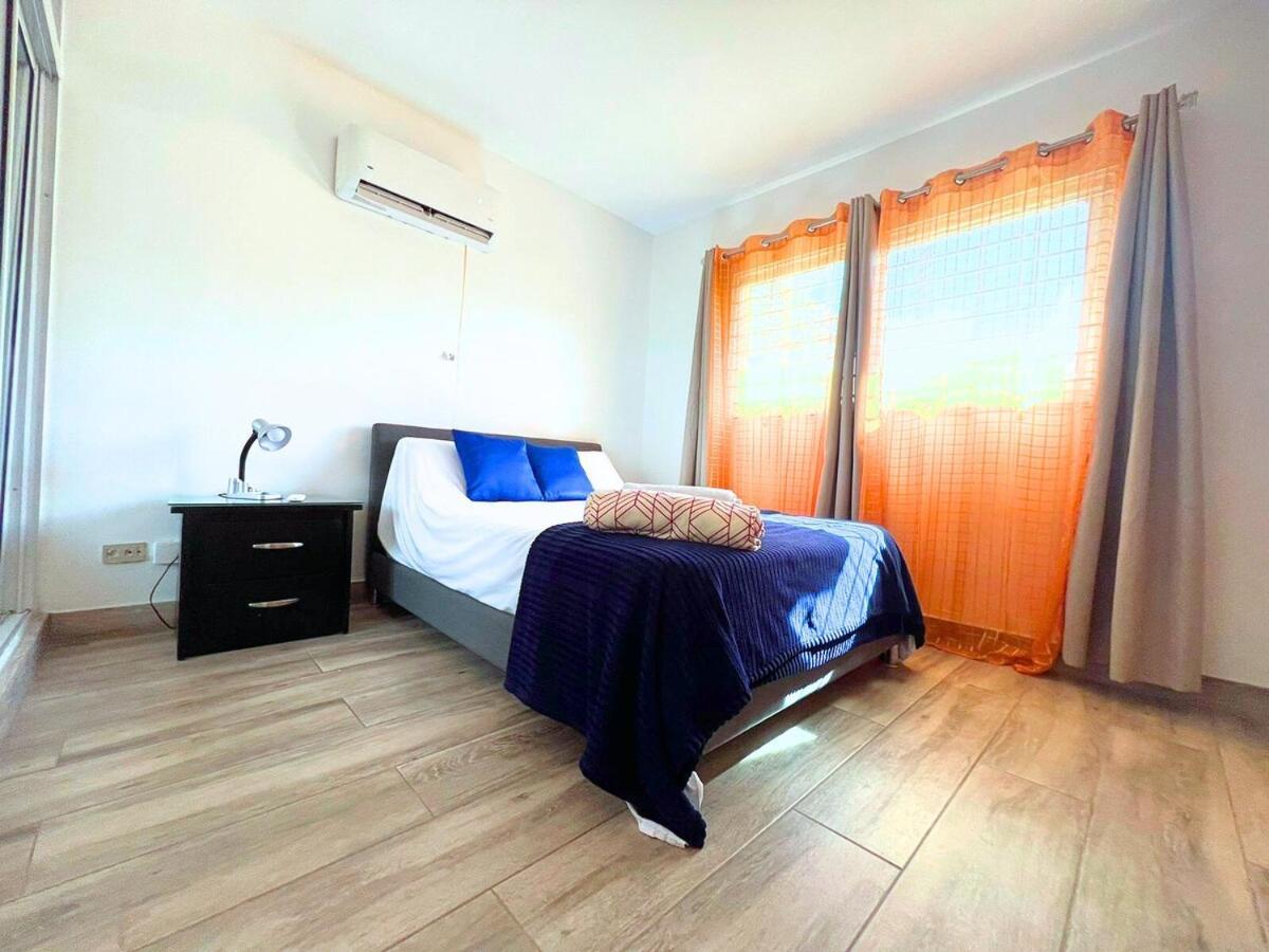 Harmony II Santiago Apartamento-Piscina-Gym -Aire Acondicionado サンティアゴ・デ・ロス・カバリェロス エクステリア 写真